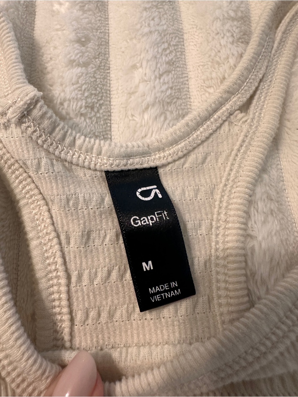 GAP Fit Ribbed Racer Back Tank in Off-White Workout - Picture 3 of 8